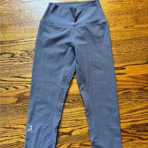 Ptula leggings size small